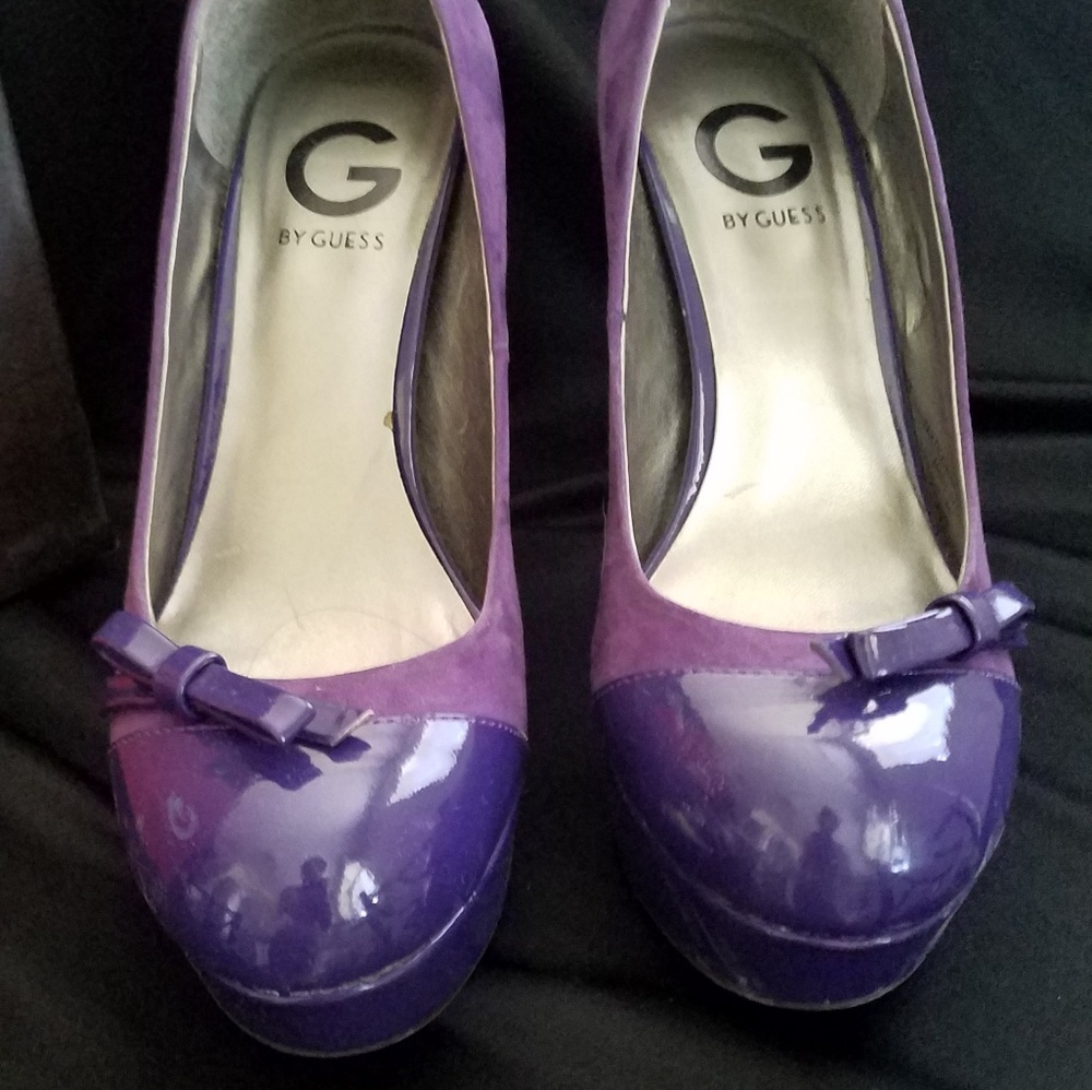 Guess stilettos